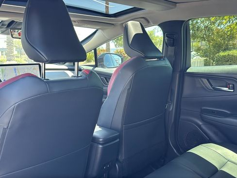 Used 2025 Toyota Prius Plug-In Hybrid w/ Limited Premium Package FWD image 31