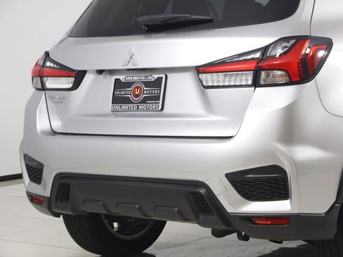 Used 2025 Mitsubishi Outlander Sport AWD image 35