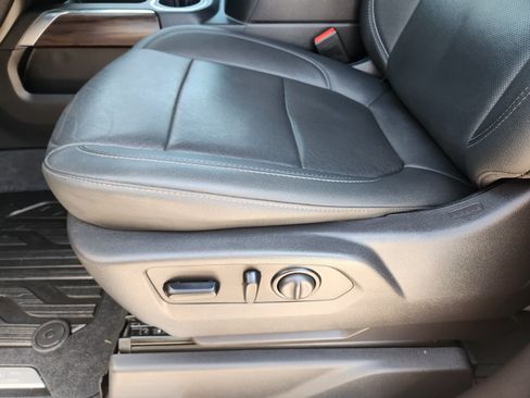 Used 2021 GMC Sierra 1500 SLT RWD image 20