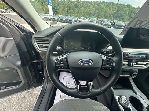 Used 2022 Ford Escape SE w/ Convenience Package AWD/4WD image 13