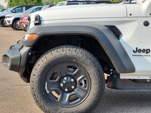 New 2026 Jeep Wrangler Unlimited Sport AWD/4WD image 9