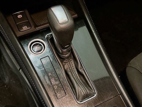 Used 2021 Nissan Kicks SV image 24