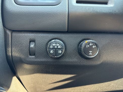 Used 2016 Chevrolet Colorado Z71 image 15