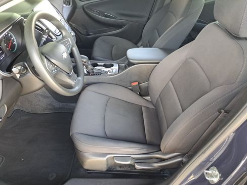 Used 2025 Chevrolet Malibu LS FWD image 9