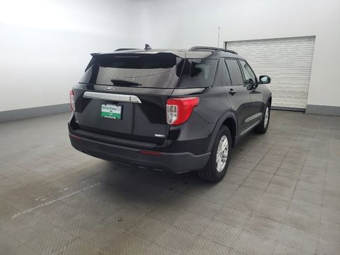 Used 2020 Ford Explorer XLT w/ Comfort Package image 9