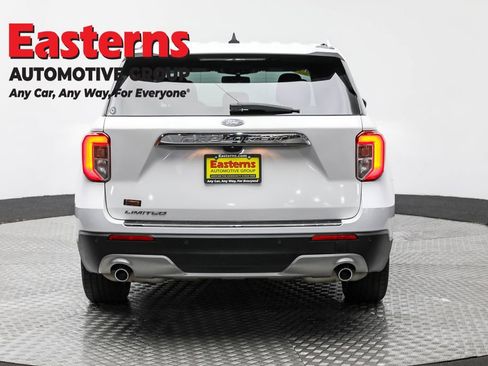 Used 2023 Ford Explorer Limited image 6