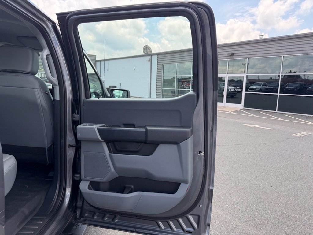 Used 2025 Ford F150 XL AWD/4WD image 33
