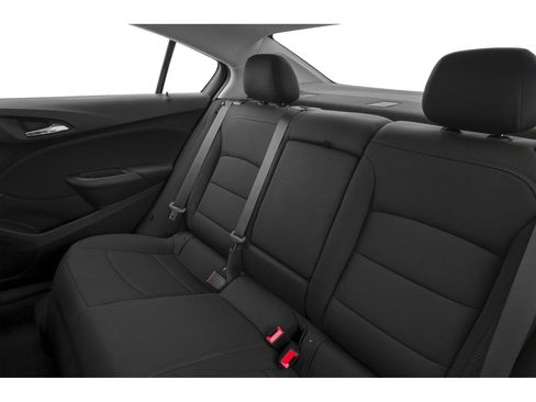 Used 2018 Chevrolet Cruze LT w/ LT Fleet Convenience Package FWD image 9