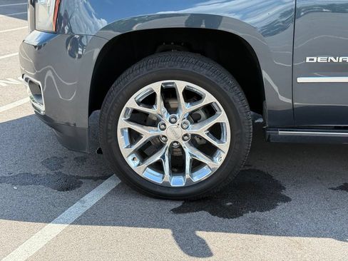 Used 2019 GMC Yukon Denali w/ Denali Ultimate Package AWD/4WD image 20