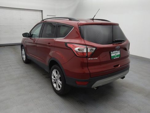 Used 2018 Ford Escape SE image 5