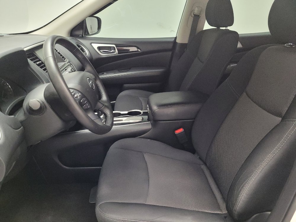 Used 2020 Nissan Pathfinder SV FWD image 17