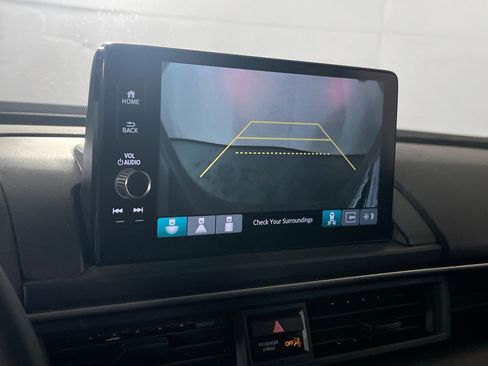 Used 2023 Honda Pilot EX-L image 13