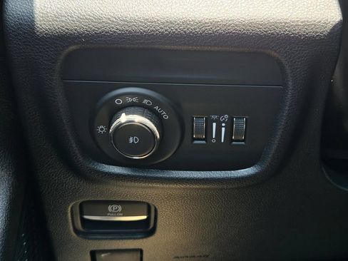 New 2026 Jeep Grand Cherokee L Limited RWD image 24
