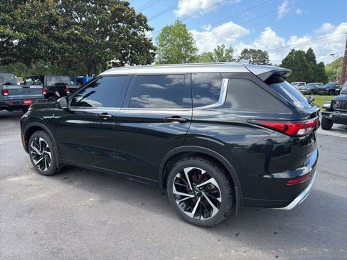 Used 2024 Mitsubishi Outlander SEL AWD/4WD image 4