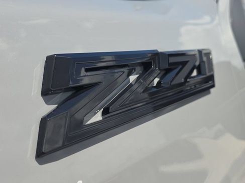 Used 2024 Chevrolet Silverado 2500 Custom w/ Custom Value Package AWD/4WD image 9
