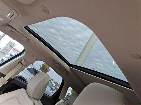 New 2024 Lincoln Corsair Grand Touring w/ Equipment Group 301A image 7