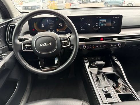 Certified 2024 Kia Sorento S AWD/4WD image 25