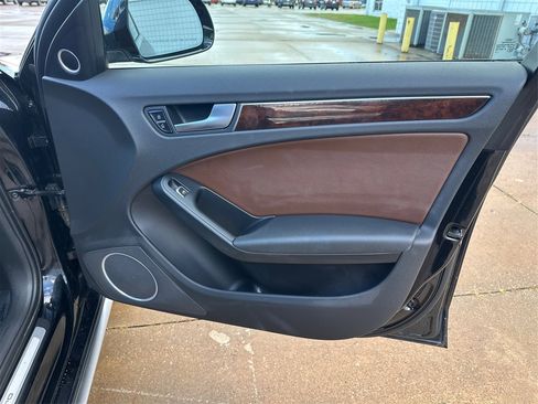 Used 2015 Audi A4 Premium Plus w/ Technology Package image 21