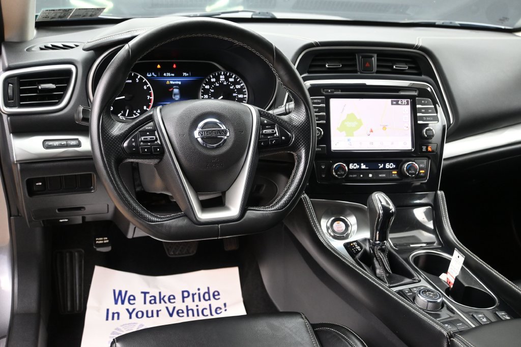 Used 2022 Nissan Maxima SV w/ Floor Mat Group FWD image 23