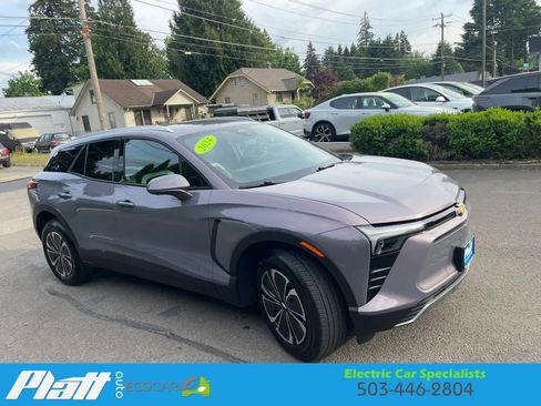 Used 2024 Chevrolet Blazer EV LT AWD/4WD image 19