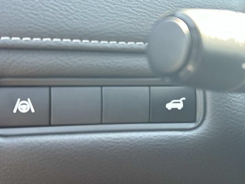 New 2026 Nissan Armada SL w/ Captain's Chari Seat Package AWD/4WD image 27