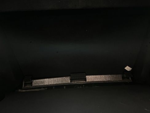 Used 2019 Tesla Model X Performance image 22