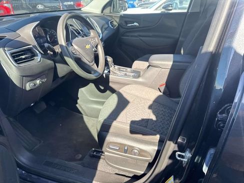 Used 2023 Chevrolet Equinox LT AWD/4WD image 13