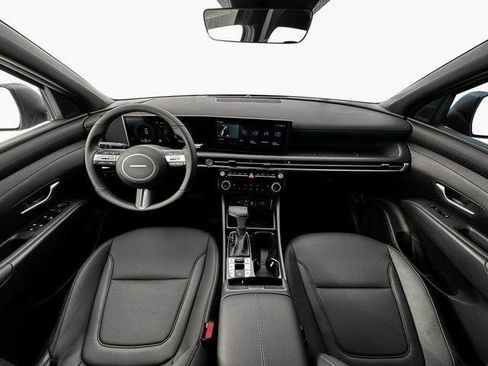 New 2025 Hyundai Tucson XRT image 13