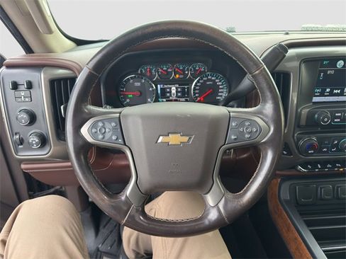 Used 2019 Chevrolet Silverado 2500 High Country image 10