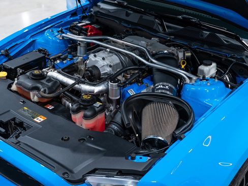 Used 2012 Ford Mustang Shelby GT500 w/ SVT Performance Pkg image 30