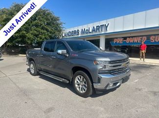 Used 2021 Chevrolet Silverado 1500 LTZ w/ LTZ Premium Package AWD/4WD video 1
