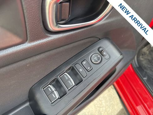 Used 2025 Honda Civic Sport image 18