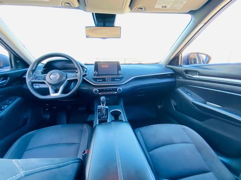 Used 2022 Nissan Altima 2.5 SV image 28