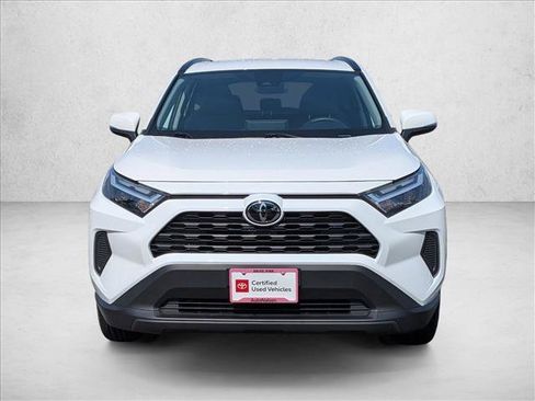 Certified 2025 Toyota RAV4 XLE AWD/4WD image 2