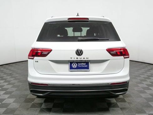 Certified 2023 Volkswagen Tiguan SE image 24