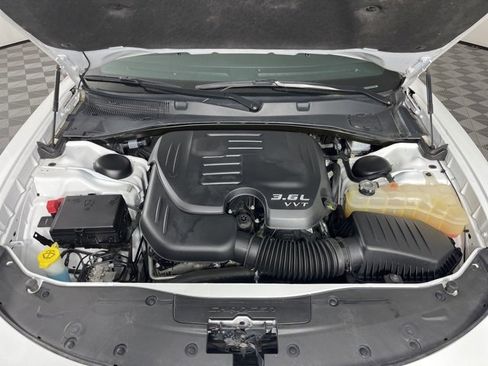 Used 2022 Dodge Charger SXT image 33