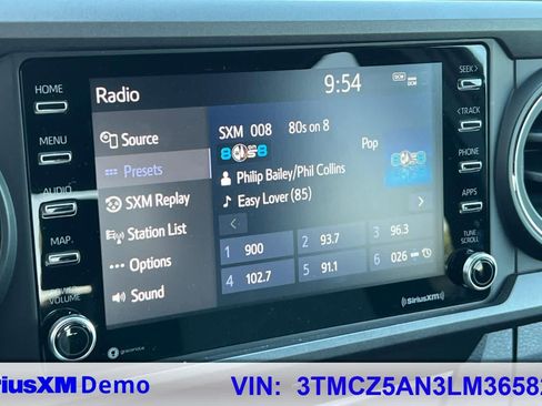 Used 2020 Toyota Tacoma TRD Off-Road w/ Technology Package image 28