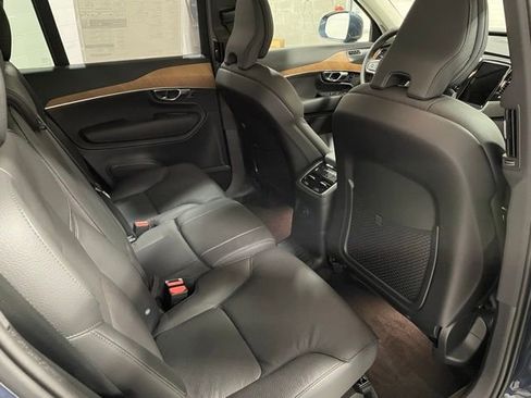 Used 2025 Volvo XC90 T8 Plus image 13