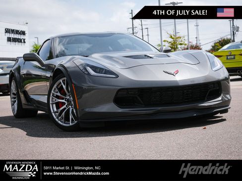 Used 2016 Chevrolet Corvette Z06 w/ 2LZ Preferred Equipment Group RWD image 1