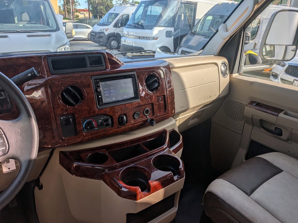 Used 2018 Ford E-350 and Econoline 350 Super Duty w/ Motorhome Prep Package RWD image 11
