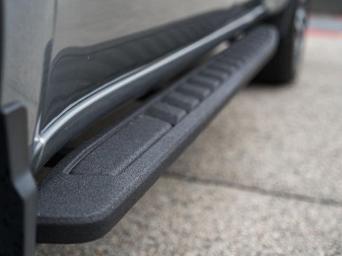 Used 2023 Chevrolet Silverado 1500 RST image 22