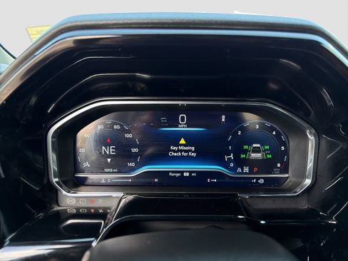 Certified 2025 Chevrolet Silverado 1500 LTZ w/ LTZ Premium Package AWD/4WD image 6