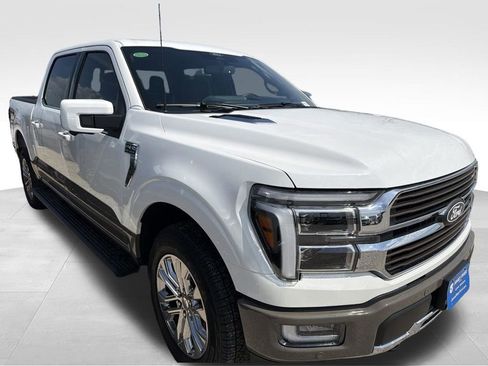 Certified 2025 Ford F150 King Ranch AWD/4WD image 17