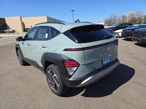 New 2026 Hyundai Kona SEL Premium AWD/4WD image 8