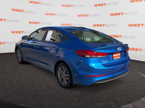 Used 2018 Hyundai Elantra Value Edition FWD image 3