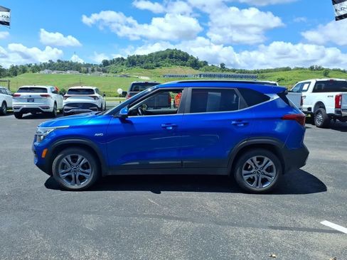 Used 2022 Kia Seltos S AWD/4WD image 6