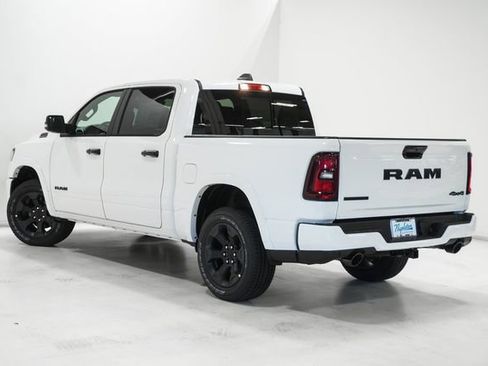 New 2026 RAM 1500 4x4 Crew Cab image 29