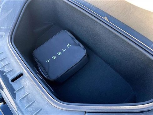 Used 2022 Tesla Model S Plaid image 25