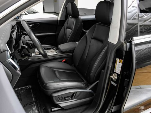 Used 2023 Audi Q8 Premium Plus w/ Premium Plus Package image 34