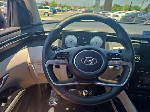 Certified 2024 Hyundai Tucson Limited AWD/4WD image 14